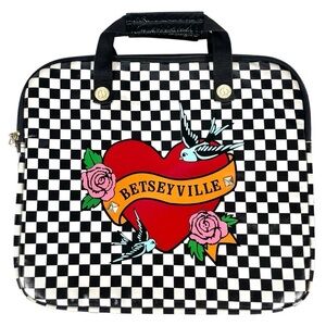 Betseyville Betsey Johnson Checkered Laptop Sleeve Heart Bag Black White 14"